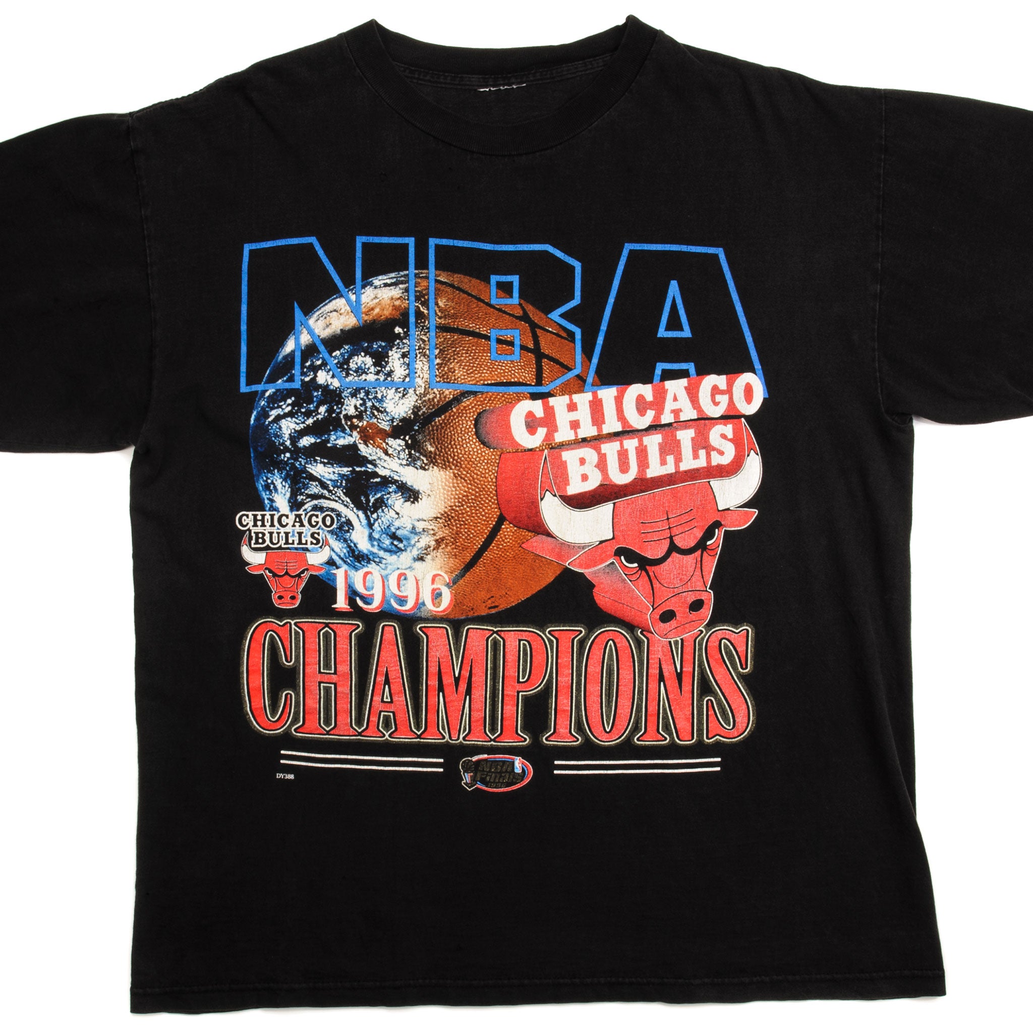 VINTAGE NBA CHICAGO BULLS CHAMPIONS TEE SHIRT 1996 SIZE LARGE