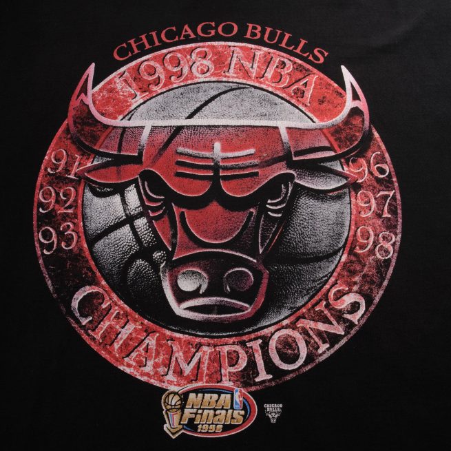 VINTAGE STARTER NBA CHICAGO BULLS CHAMPION TEE SHIRT 1998 SIZE XL