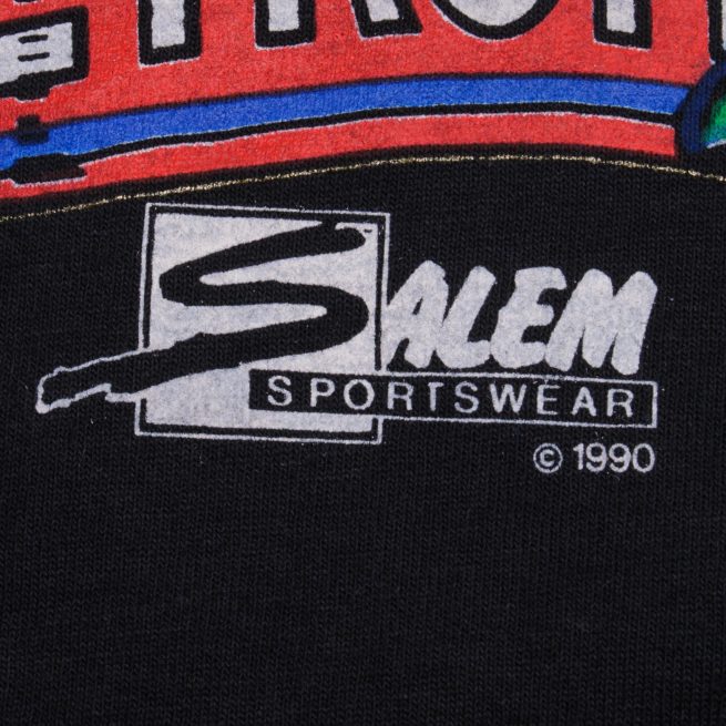 VINTAGE NBA DETROIT PISTONS WORLD CHAMPIONS 1990 TEE SHIRT LARGE MADE USA